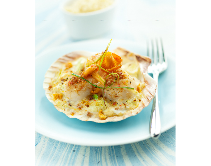 Découvrez aussi notre recette de St Jacques, Crème de Poireaux et Girolles. A retrouver parmi bien d'autres sur www.elle-et-vire.com !