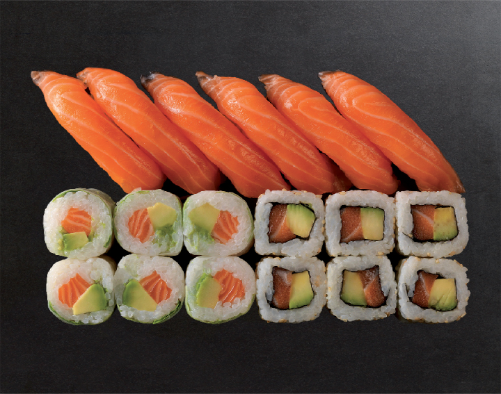 SUSHI BOX - SALMON LOVERS
