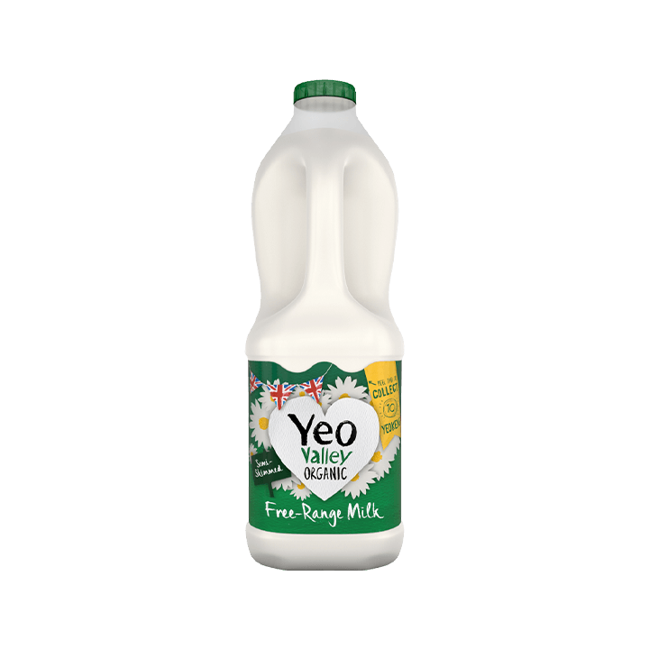 Semi skimmed fresh organic milk 2L