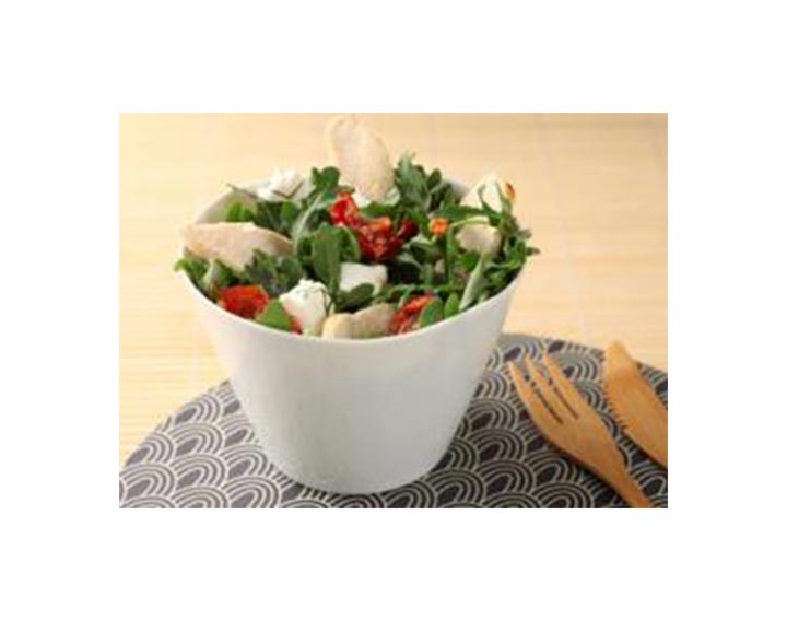 Roquette, poulet et chèvre aux saveurs du Sud. 