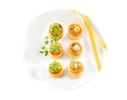 16 Mini Feuilletés noix de Saint-Jacques  170g - 5,95€