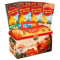 Un pack collector contenant 4 tablettes de chocolat