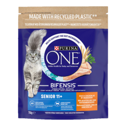 11+ Cat, Rich in Chicken Dry Food 750g