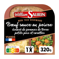Bœuf sauce au poivre, écrasé de pommes de terre petits pois et carottes