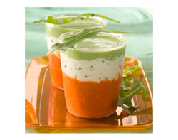 Verrines Toscanes au Saint Agur® Frais Plaisir (crème de poivrons, mousse de roquette et Saint Agur®)