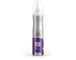 Mousse dynamisante - Boost Bounds 300 ml
Définit des boucles et procure ressort et brillance.