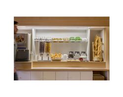 Petit déjeuner en buffet à volonté INCLUS